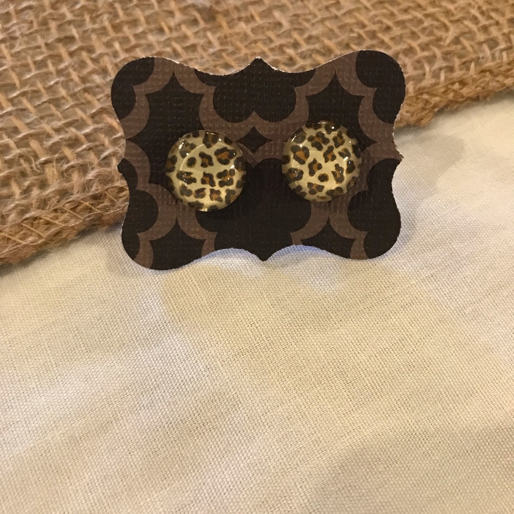 Leopard 🐆 Earrings 💕